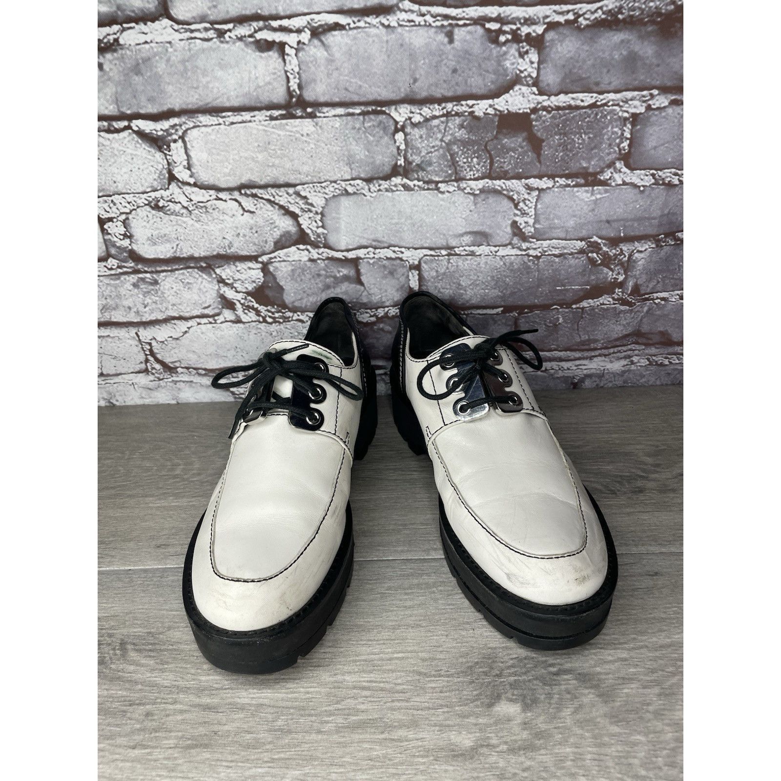 3.1 Phillip Lim 3.1 Phillip Lim White Leather Black Oxfords Lace Up Shoes Wo Size US 10.5 / IT 40.5 - 14 Thumbnail