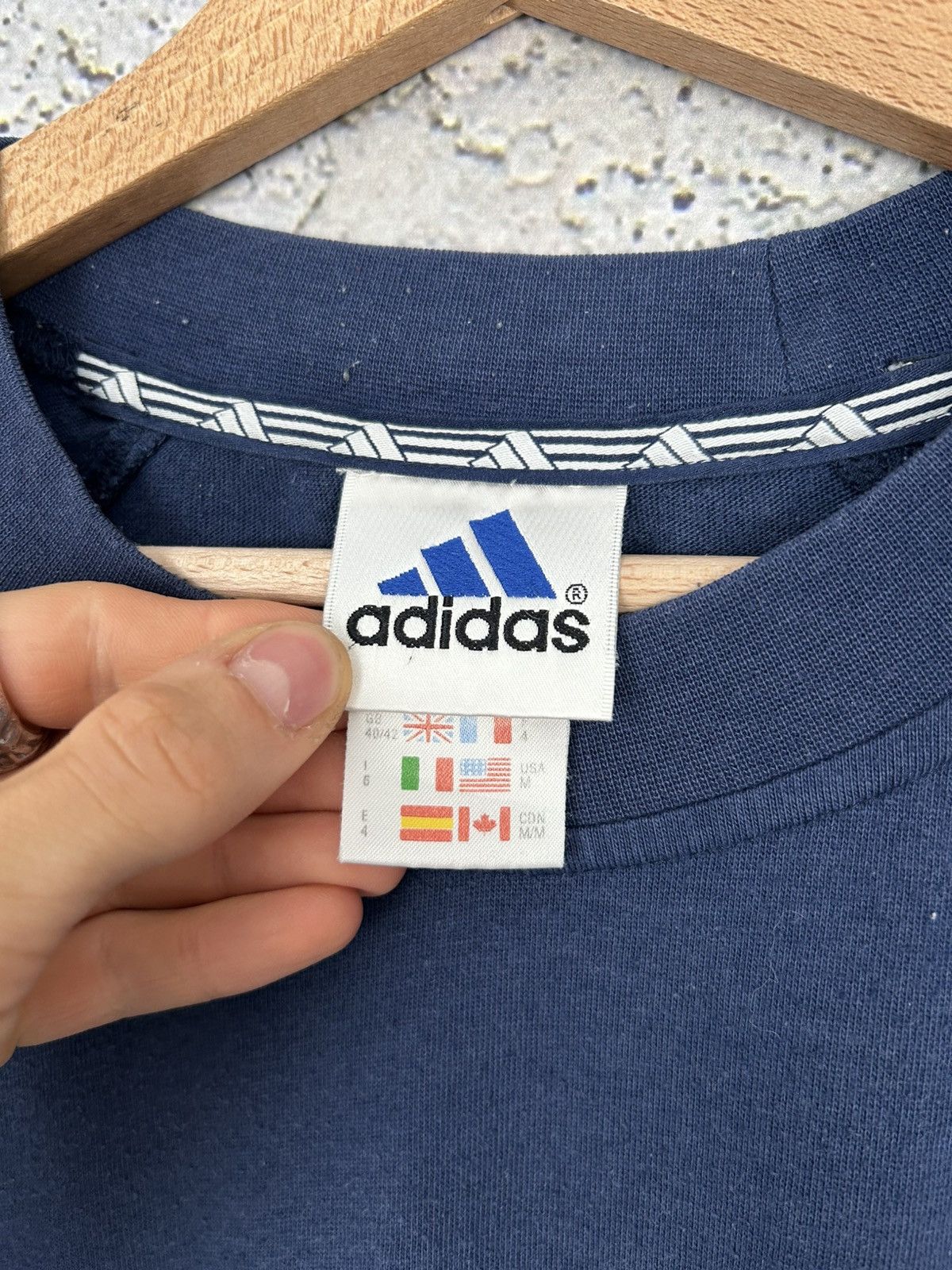 Adidas Adidas Vintage Sportswear Tee 90s Boxy Fit Baggy Rap Skate Size US M / EU 48-50 / 2 - 5 Thumbnail