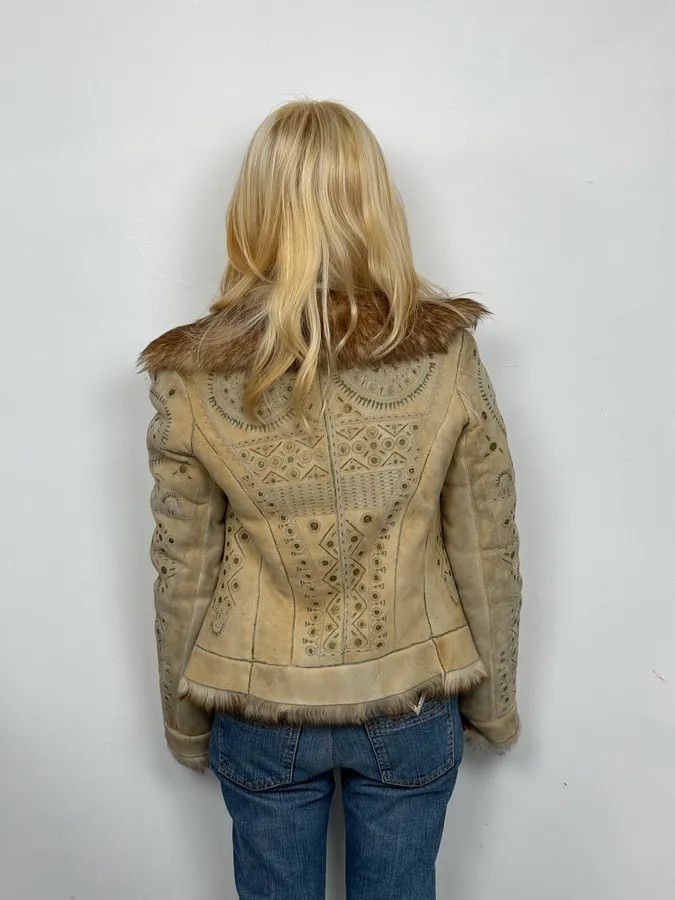 Roberto Cavalli 2000s Roberto Cavalli Ornament Fur Sherling Beige Jacket Size US S / EU 44-46 / 1 - 3 Thumbnail