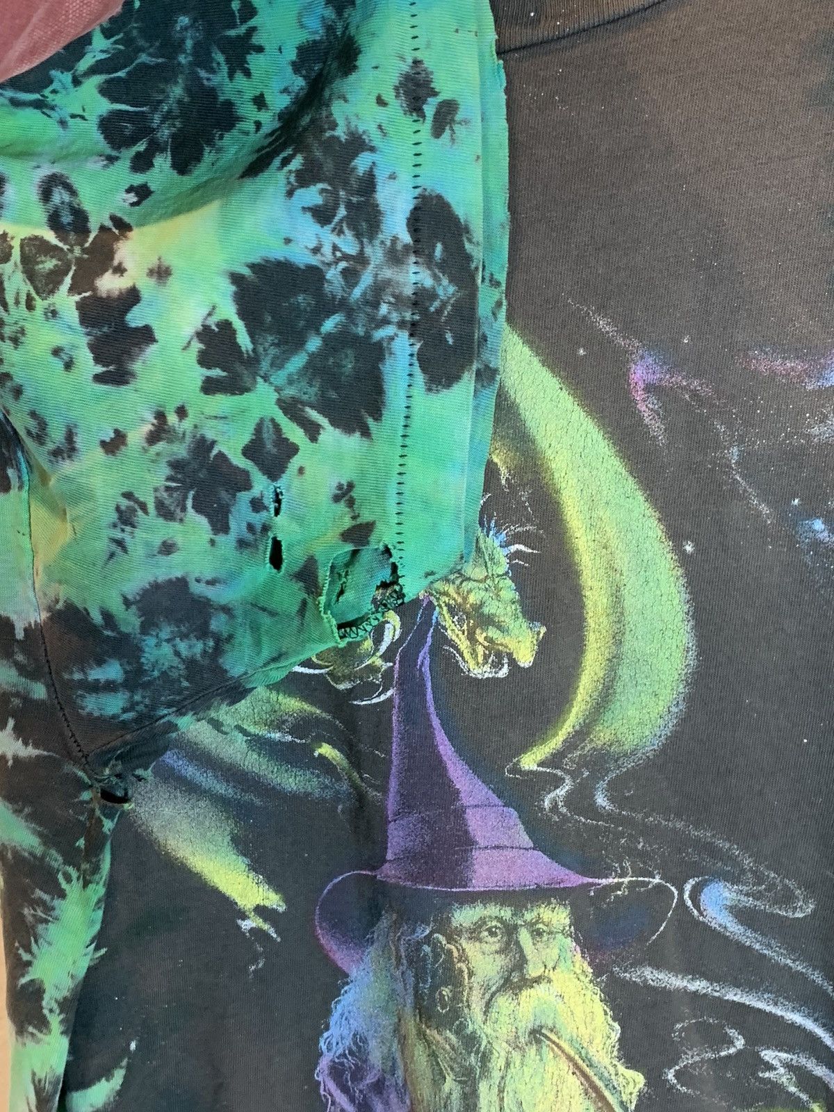 Vintage *RARE* Vintage 90s Wizard Smoking Dragon Single Stitch Shirt Size US XL / EU 56 / 4 - 7 Thumbnail