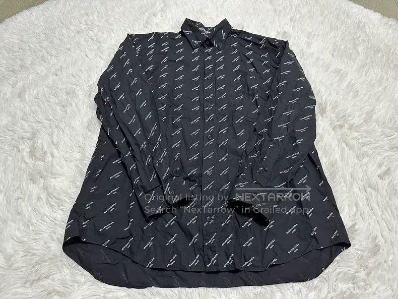 Balenciaga Balenciaga size 37 Full Print Bullet Text Shirt Size US S / EU 44-46 / 1 - 3 Thumbnail
