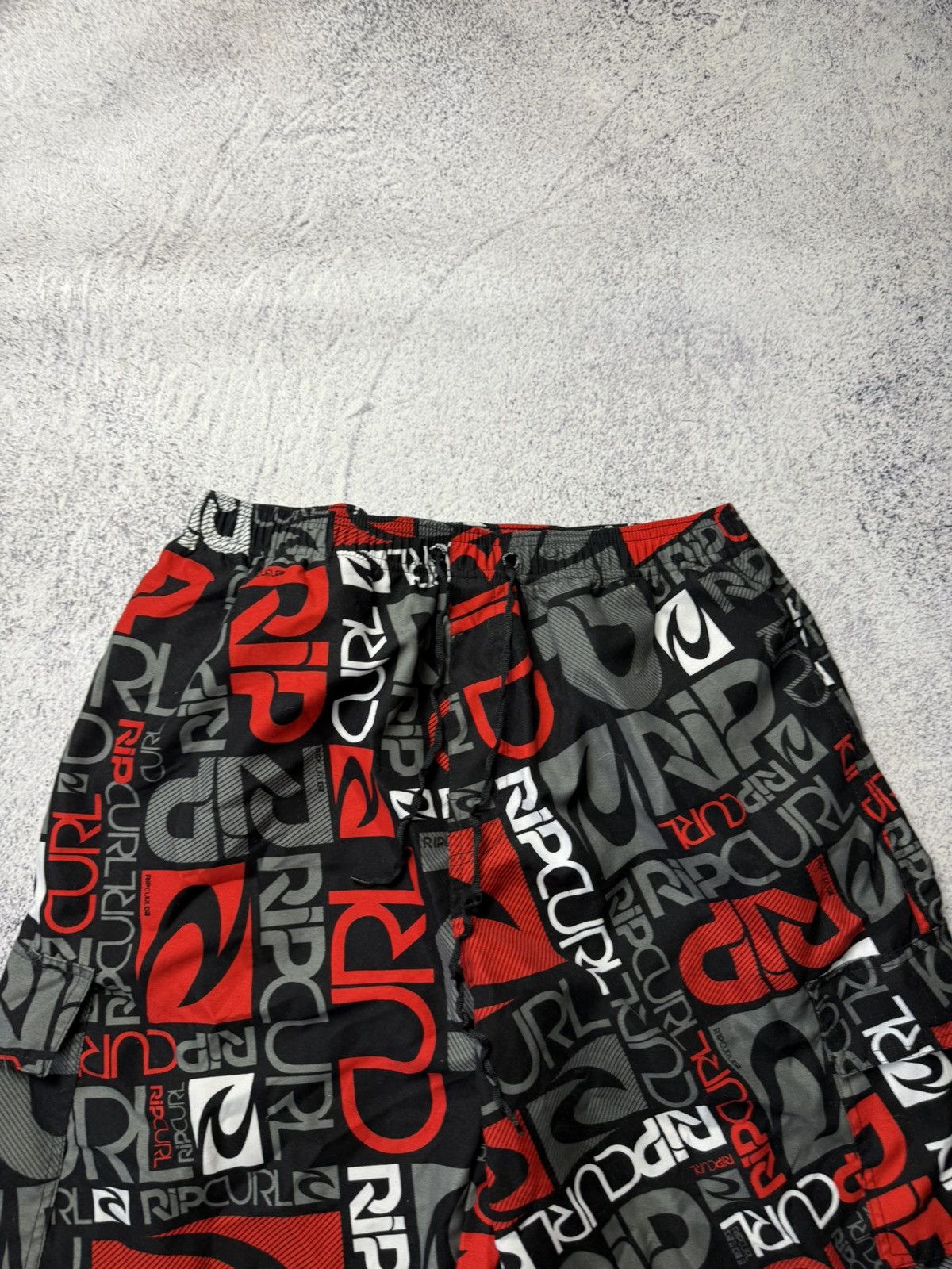 Rip Curl Vintage Rip Curl Monogram Nylon Shorts USA OOs Size US 34 / EU 50 - 4 Thumbnail