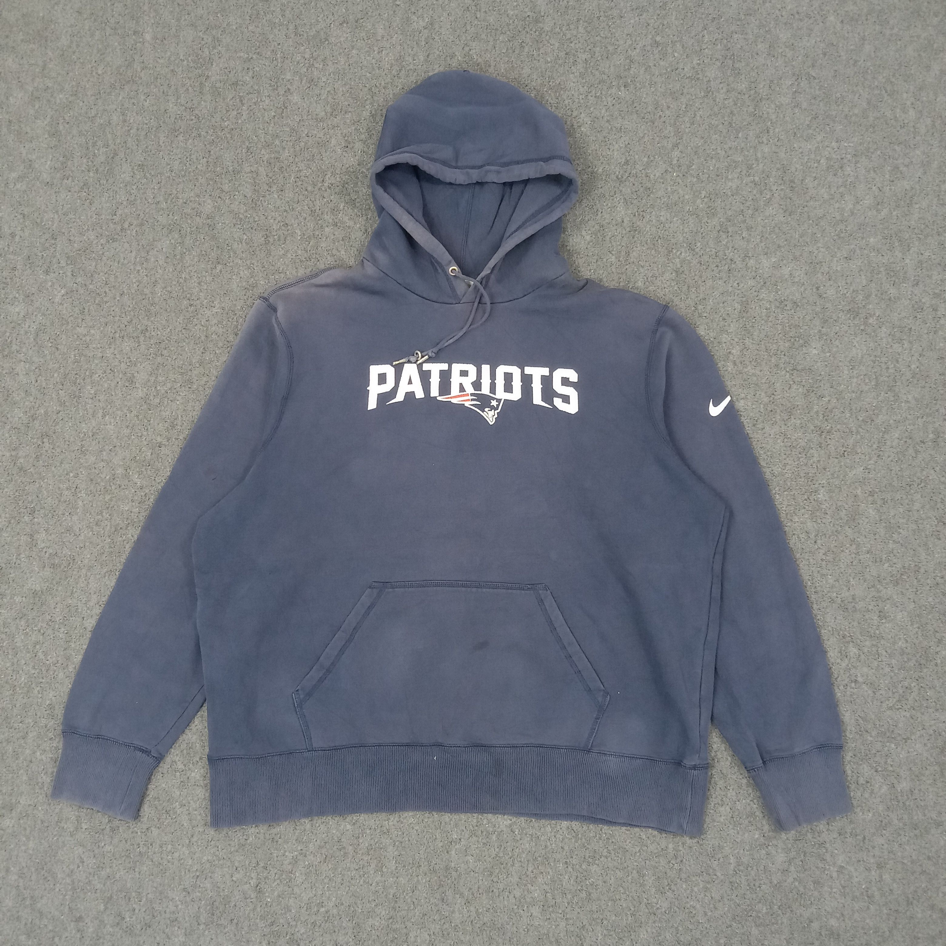 NFL × Nike × Vintage Nike Patriots American Football Team Hoodies Size US XXL / EU 58 / 5 - 1 Thumbnail