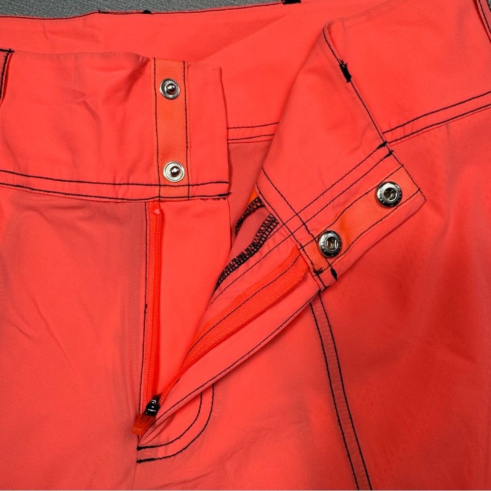 Free People NWT New $98 Free People Movement Neon Coral Shorts Size M Size 32" / US 10 / IT 46 - 7 Thumbnail