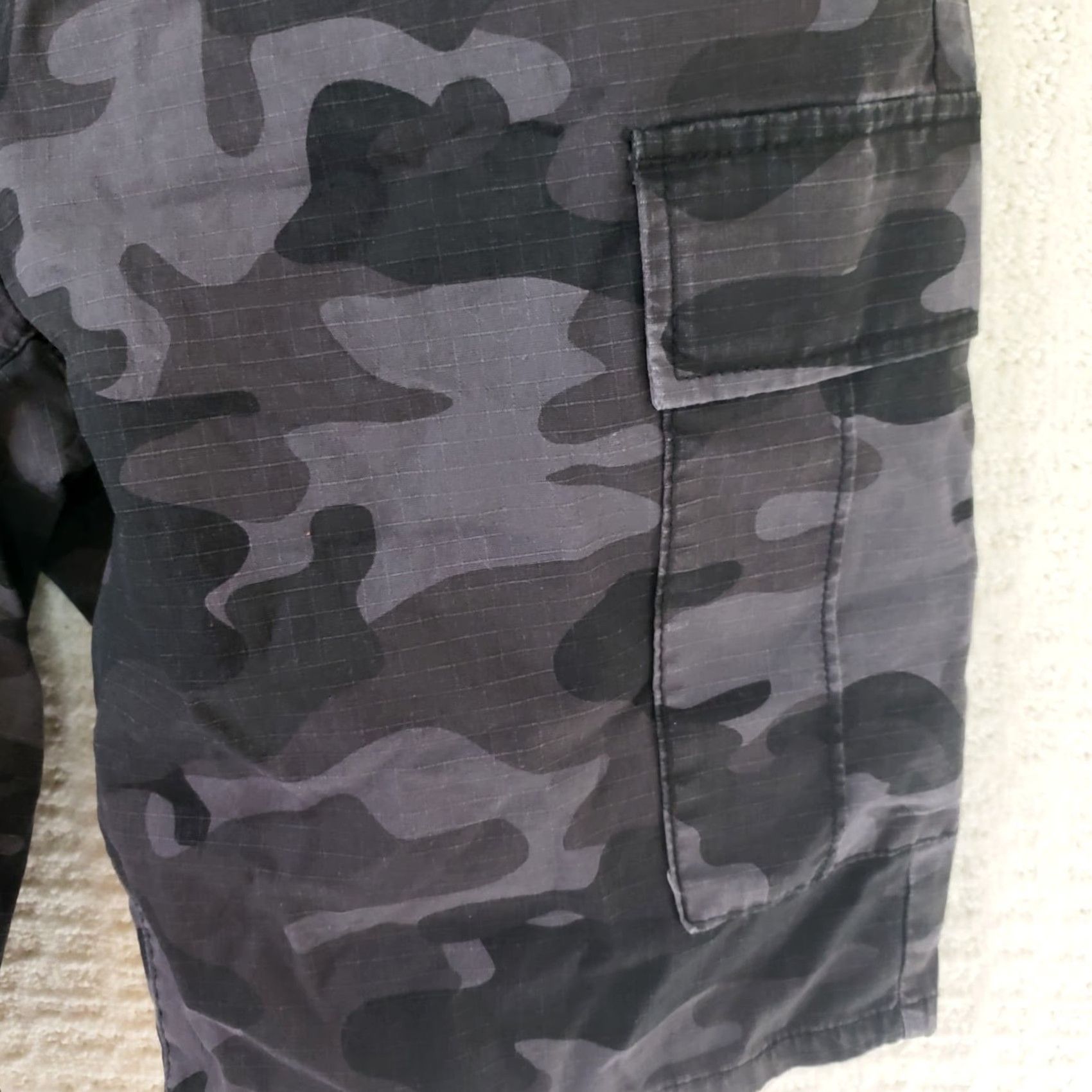 Vintage Lazer Cargo Shorts MEN'S L BLACK CAMO 36X11 100% COTTON Drawstring Pockets Cargo Shorts Regular Rise Vintage: No Size US 33 - 5 Thumbnail