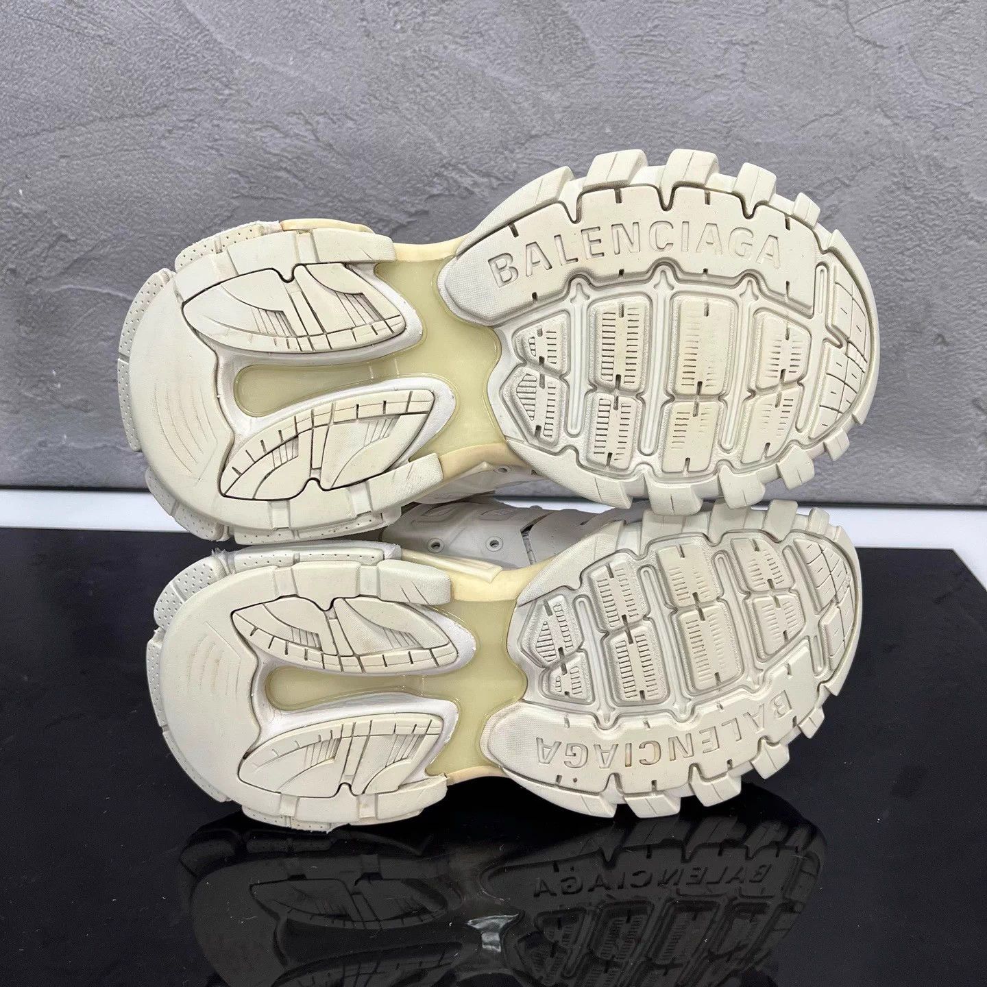 Balenciaga Balenciaga Track Dad Sneaker EU38 95 New Size US 7 / IT 37 - 6 Thumbnail