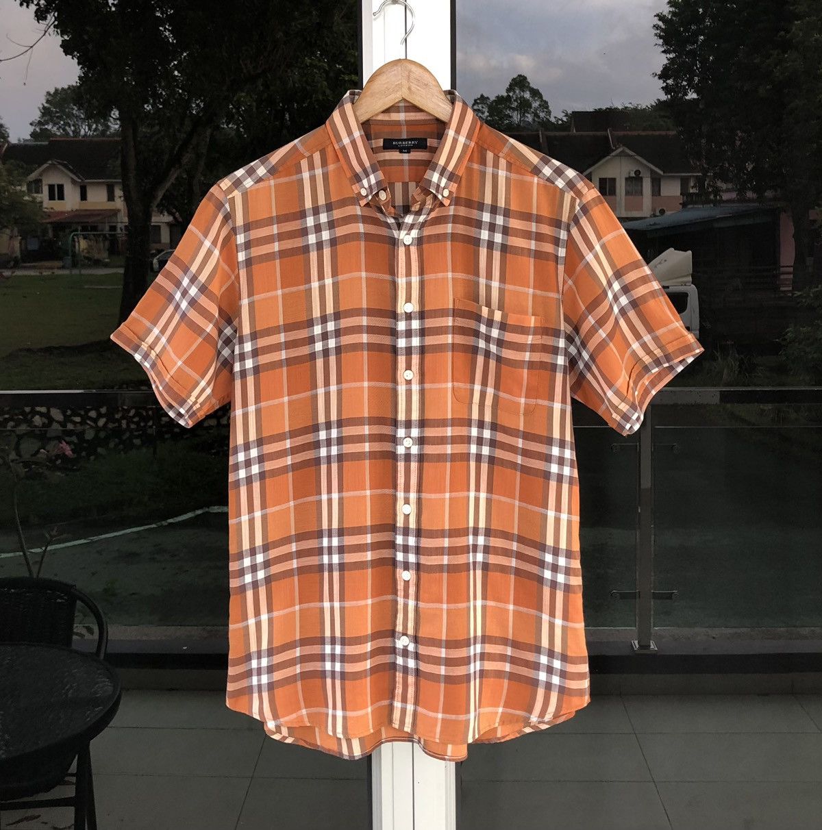 Burberry Burberry London Cotton Checked Nova Check Short Sleeve Size US M / EU 48-50 / 2 - 1 Thumbnail