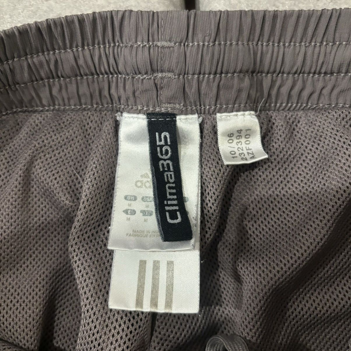 Adidas Y2k gray adidas 3 stripe lined track pants Size US 30 / EU 46 - 5 Thumbnail