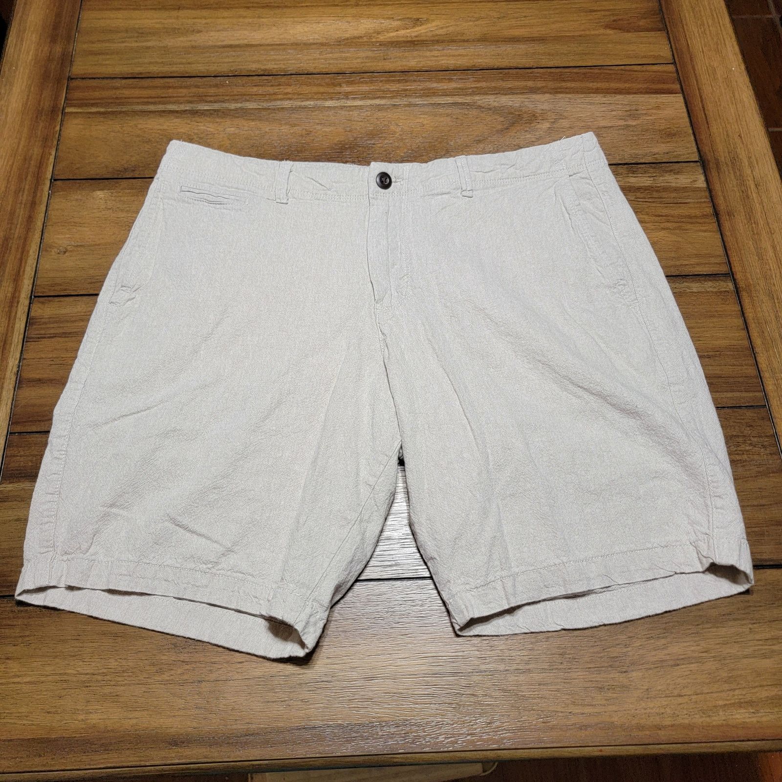 Gap GAP 55% Linen Beige Men's Shorts - Size 35 Size US 35 - 1 Thumbnail