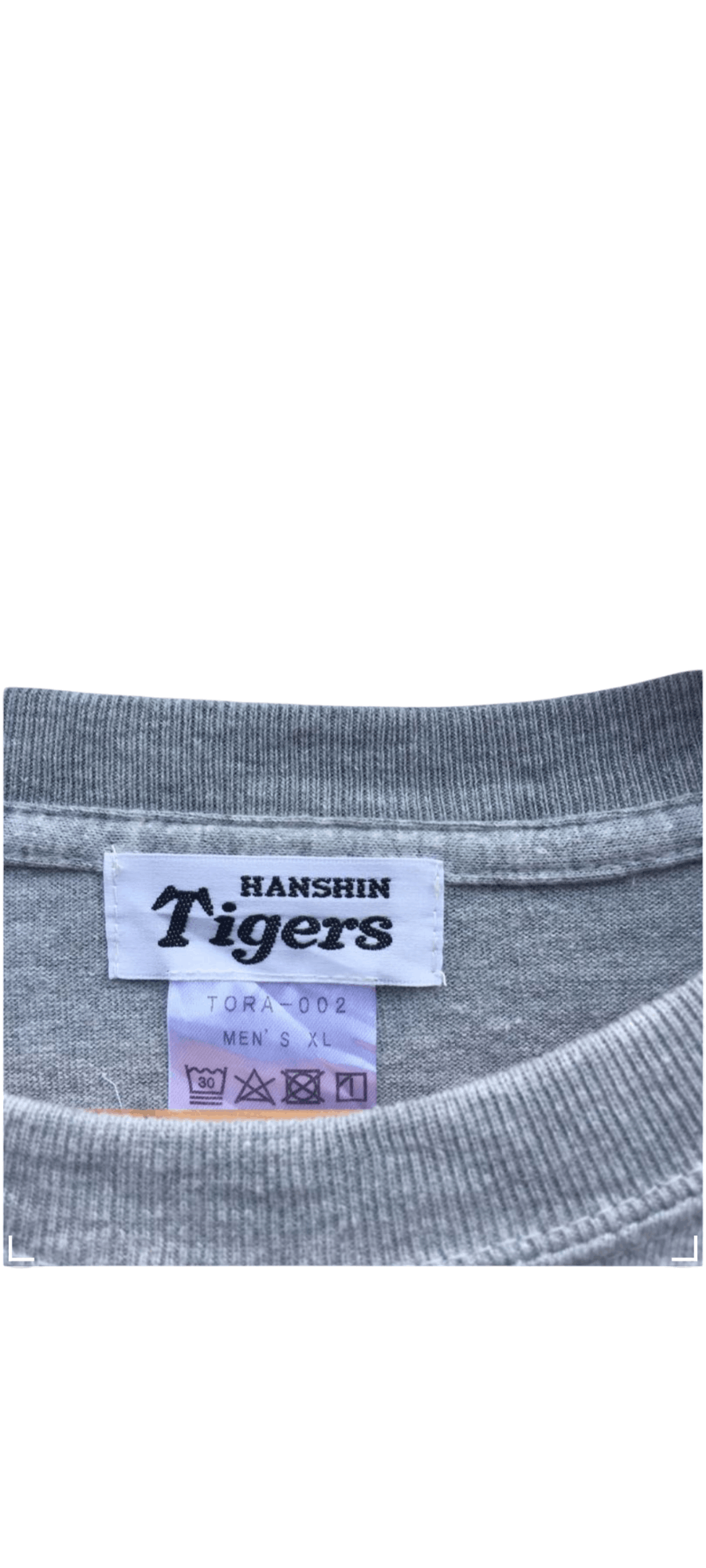 Anime Vintage Hanshin Tigers Tee Size US L / EU 52-54 / 3 - 3 Thumbnail