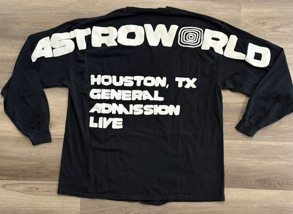Travis Scott Travis Scott Astroworld Longsleeve Tee -Size XL- Size US XL / EU 56 / 4 - 3 Thumbnail