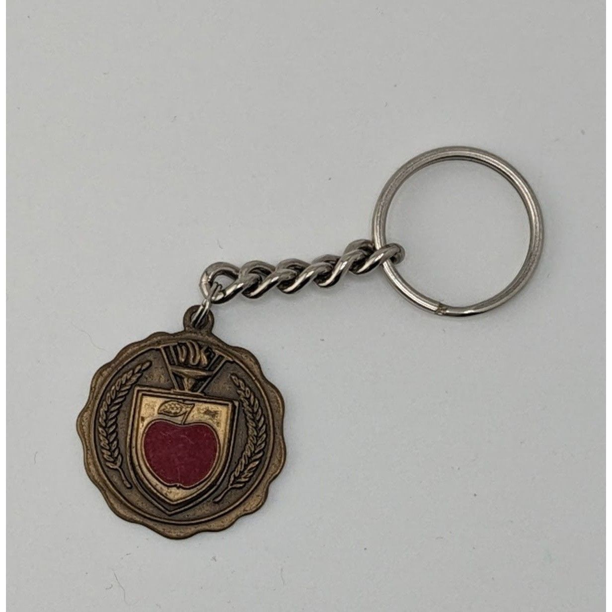 Other Vintage Wisconsin Community Education Association Keychain W Size ONE SIZE - 5 Thumbnail
