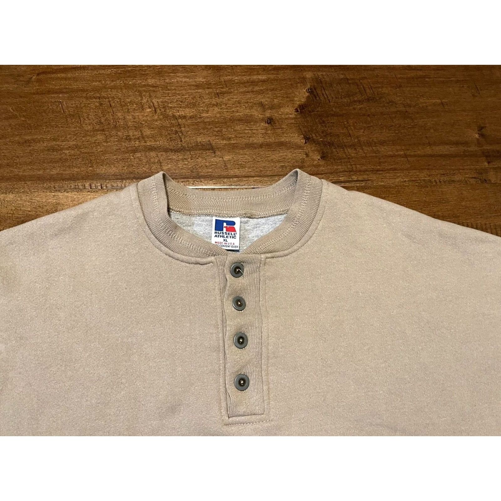 Russell Athletic VINTAGE Russell Made in USA 50/50 Blank Beige Henley Sweatshirt Men's XLarge Size US XL / EU 56 / 4 - 3 Thumbnail