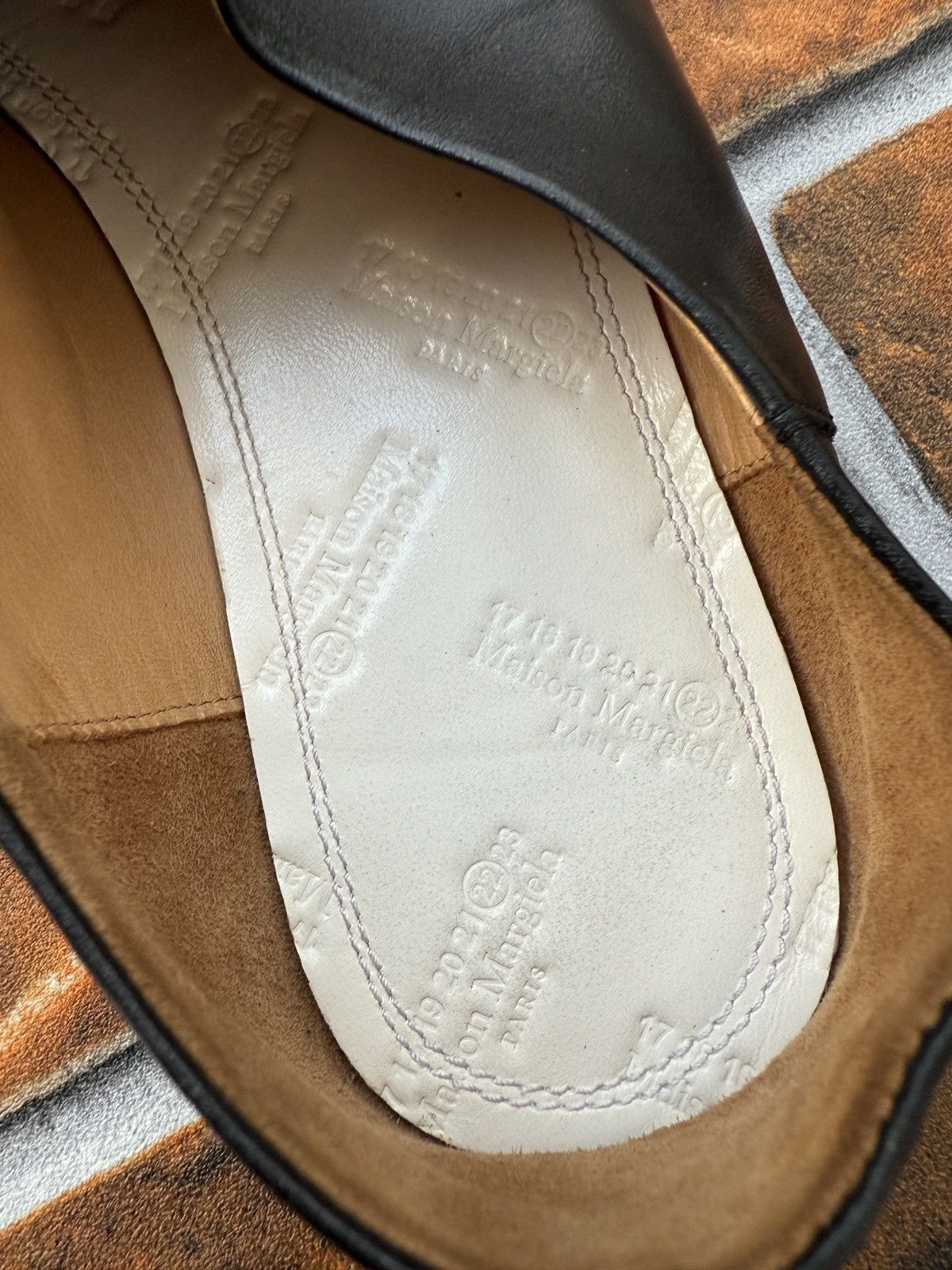 Maison Margiela 🕷️🕷️Tabi babouche slip-ons Size US 7 / EU 40 - 10 Thumbnail