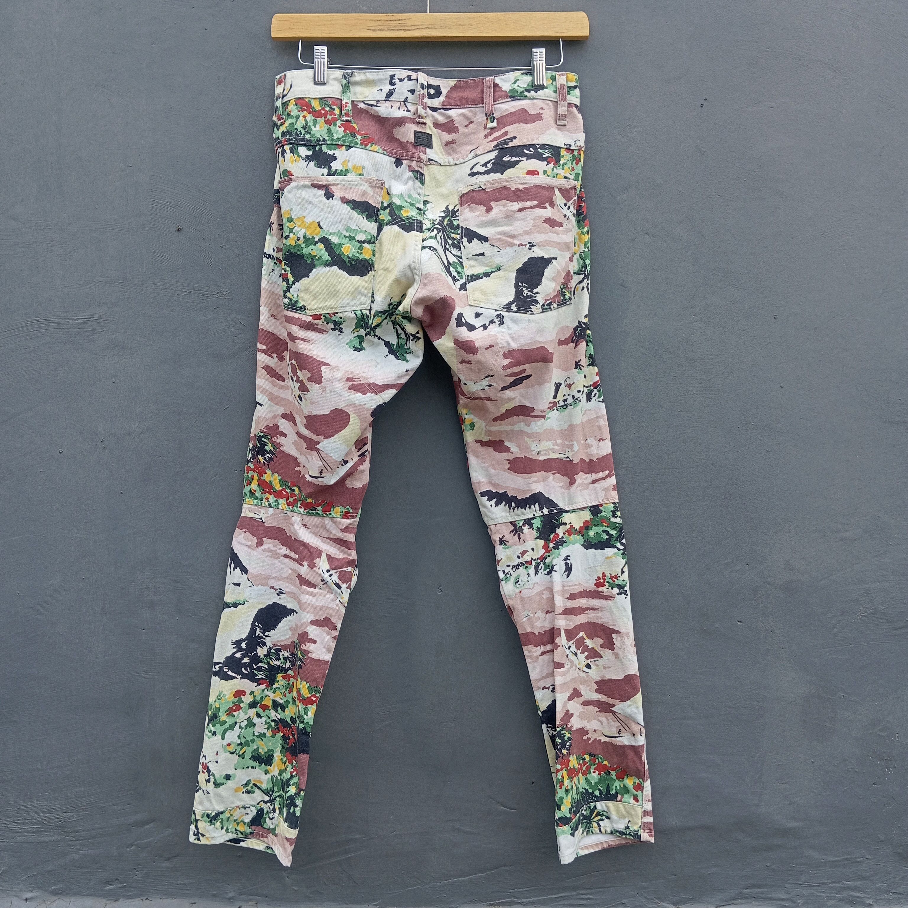 G-Star × Pharrell G star elwood 5622 3D tapered trousers Size US 30 / EU 46 - 2 Thumbnail