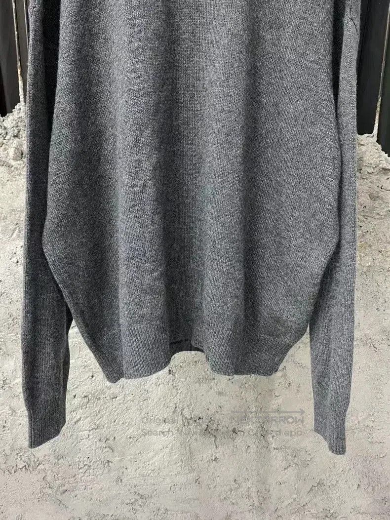 Balenciaga Balenciaga Snow Gray Logo Embroidered Sweater. Size US XS / EU 42 / 0 - 5 Thumbnail