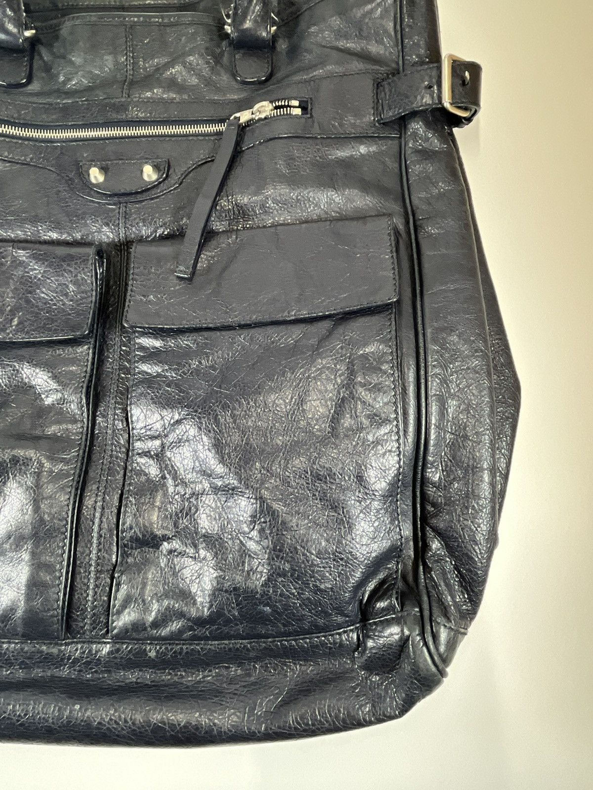 Balenciaga Balenciaga SS12 Archive Cube Leather Tote Black/Dark Navy Size ONE SIZE - 4 Thumbnail
