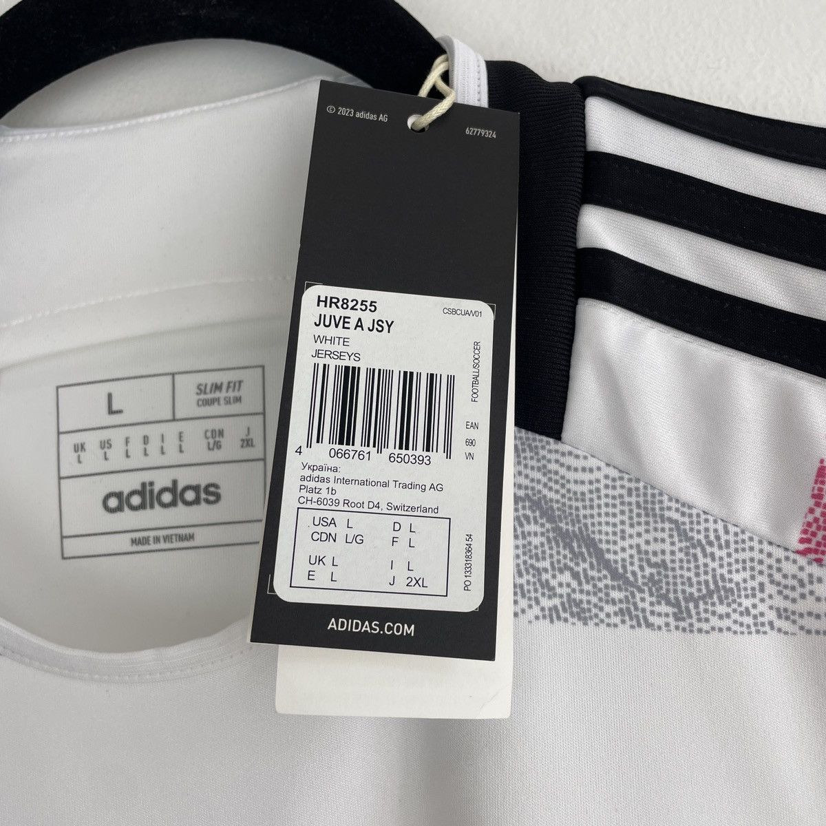 Adidas Juventus Adidas Away Jersey Shirt Men 2023/2024 size L Size US L / EU 52-54 / 3 - 4 Thumbnail