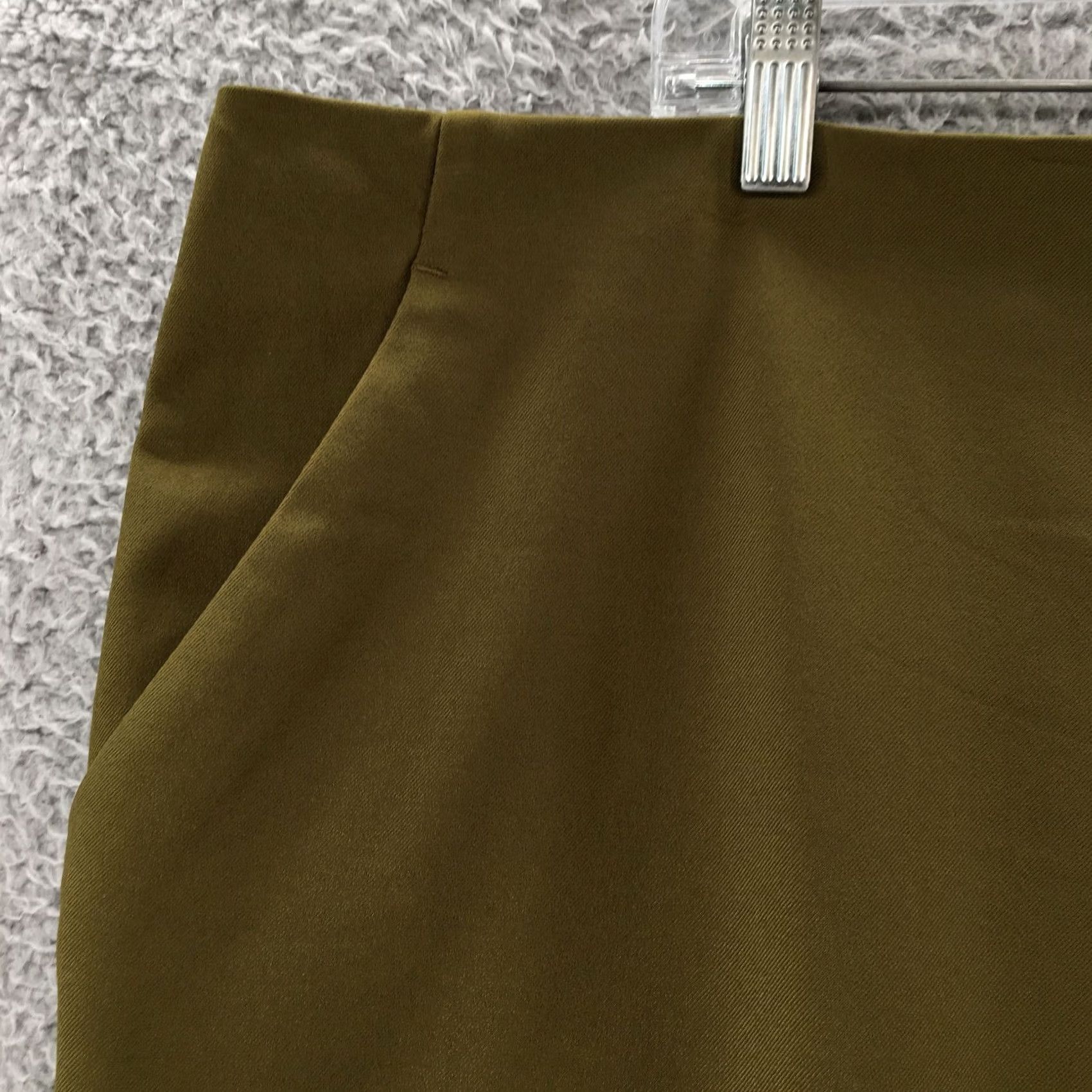 Worthington Worthington Straight Leg Ankle Pants Womens 24W Green Hi-Rise NEW Pants Womens 24W Green Hi-Rise NEW Size 42" / US 20 - 5 Thumbnail