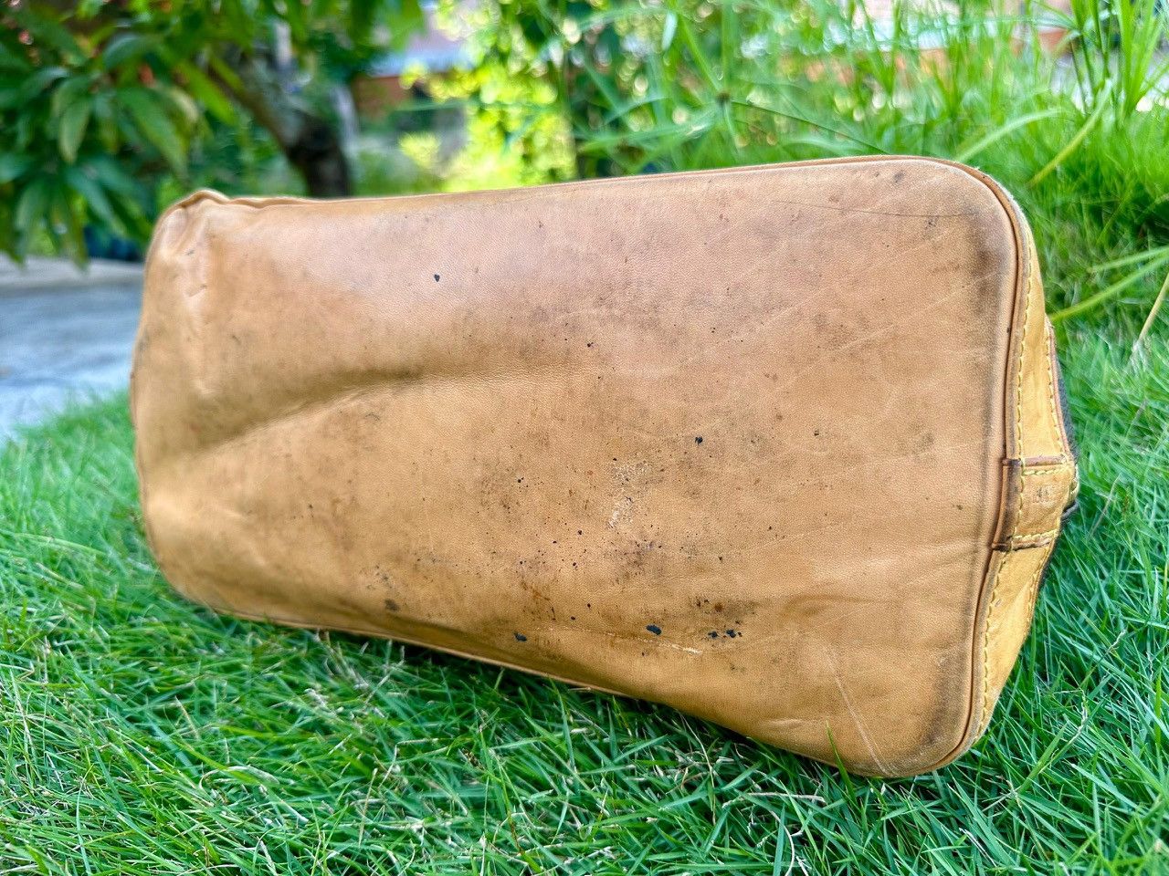 Louis Vuitton Authentic Louis Vuitton Monogram Canvas Alma PM Bag Size ONE SIZE - 9 Thumbnail