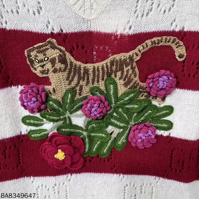 Gucci Gucci Tiger embroidered full-print vest knitwear 2502-Nexta Size US S / EU 44-46 / 1 - 6 Thumbnail