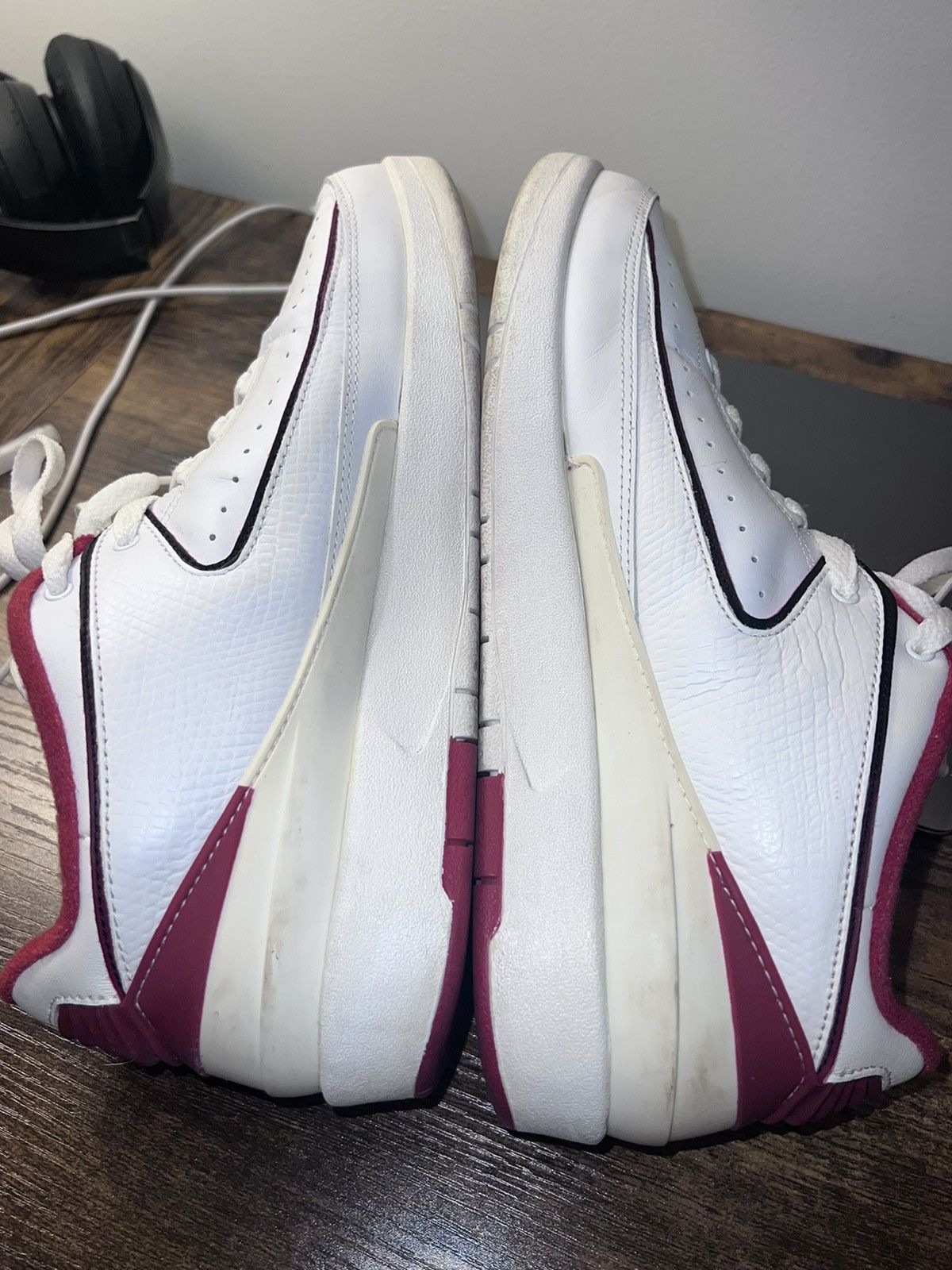 Jordan Brand Jordan 2 Chicago low Size US 10.5 / EU 43-44 - 6 Thumbnail