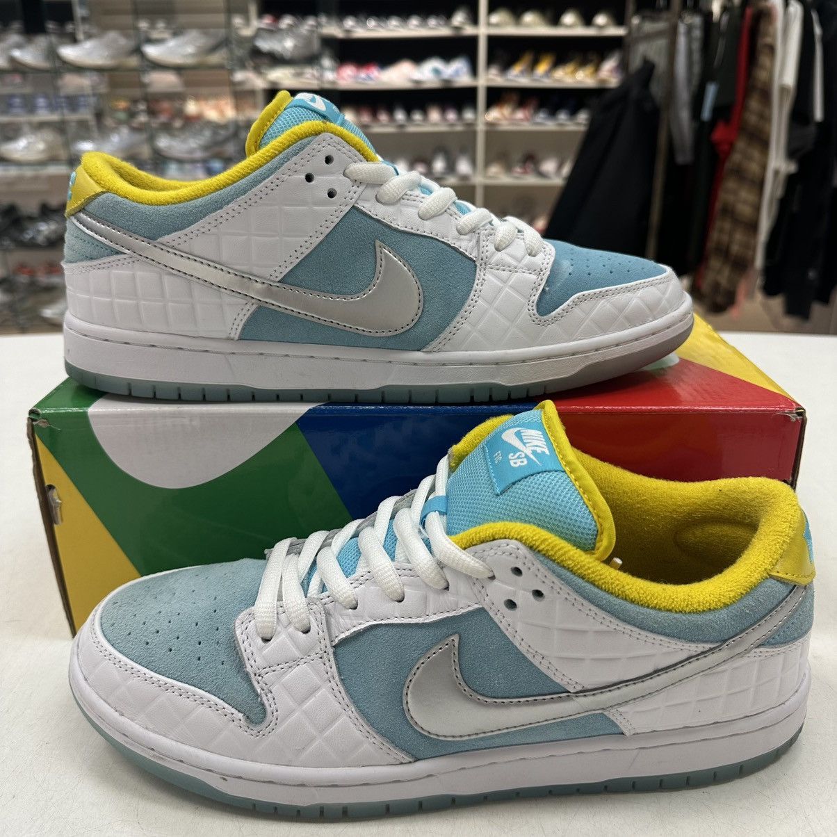Nike Size 10.5 - Nike FTC x Dunk SB Low Lagoon Pulse DH7687-400 Size US 10.5 / EU 43-44 - 1 Thumbnail