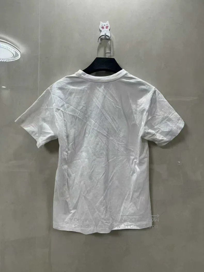 Louis Vuitton Louis Vuitton White chain reverse logo short sleeve Size US S / EU 44-46 / 1 - 2 Thumbnail
