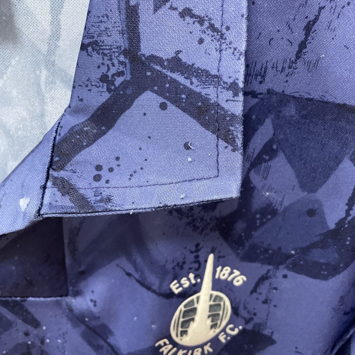 Vintage Vintage Falkirk FC Home Matchwinner Jersey Shirt 1995/1996 Size US XS / EU 42 / 0 - 16 Thumbnail