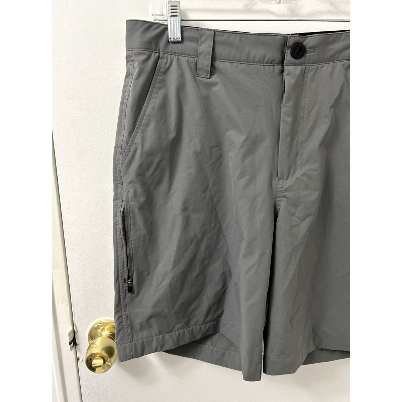 Orvis Orvis Mens 32 Gray Tech Shorts Flat Front Chino Nylon Spandex Pockets Zipper 8.5” Outdoor Casual Han Size US 32 / EU 48 - 2 Thumbnail