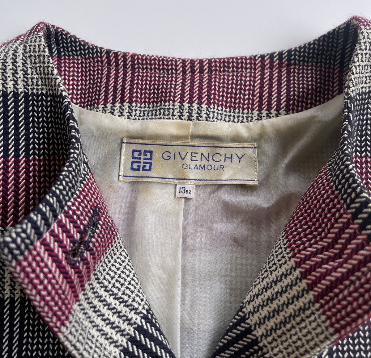Givenchy Vintage Givenchy Glamour Cropped Plaid Jacket Size M / US 6-8 / IT 42-44 - 6 Thumbnail