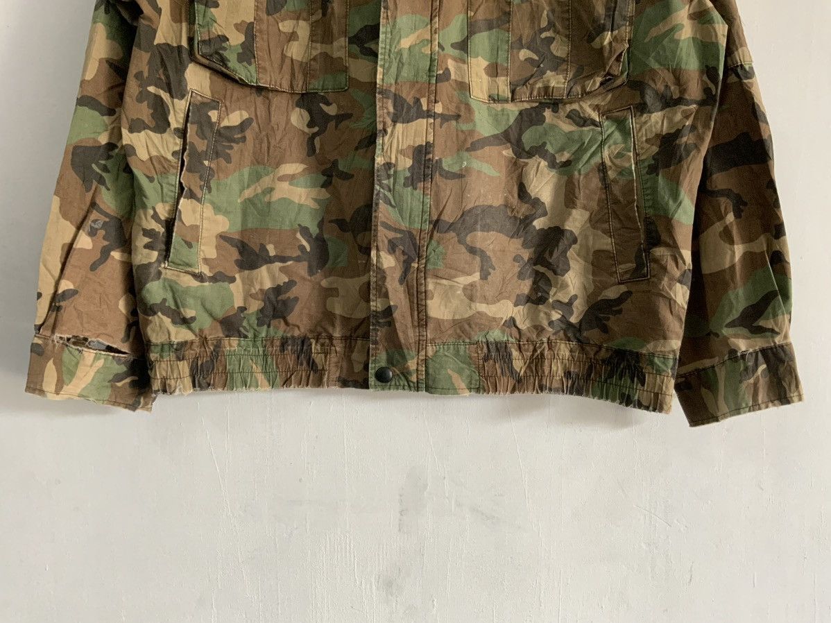 Japanese Brand Camouflage Woodland Tactical Bondage Military Jacket Size US L / EU 52-54 / 3 - 5 Thumbnail