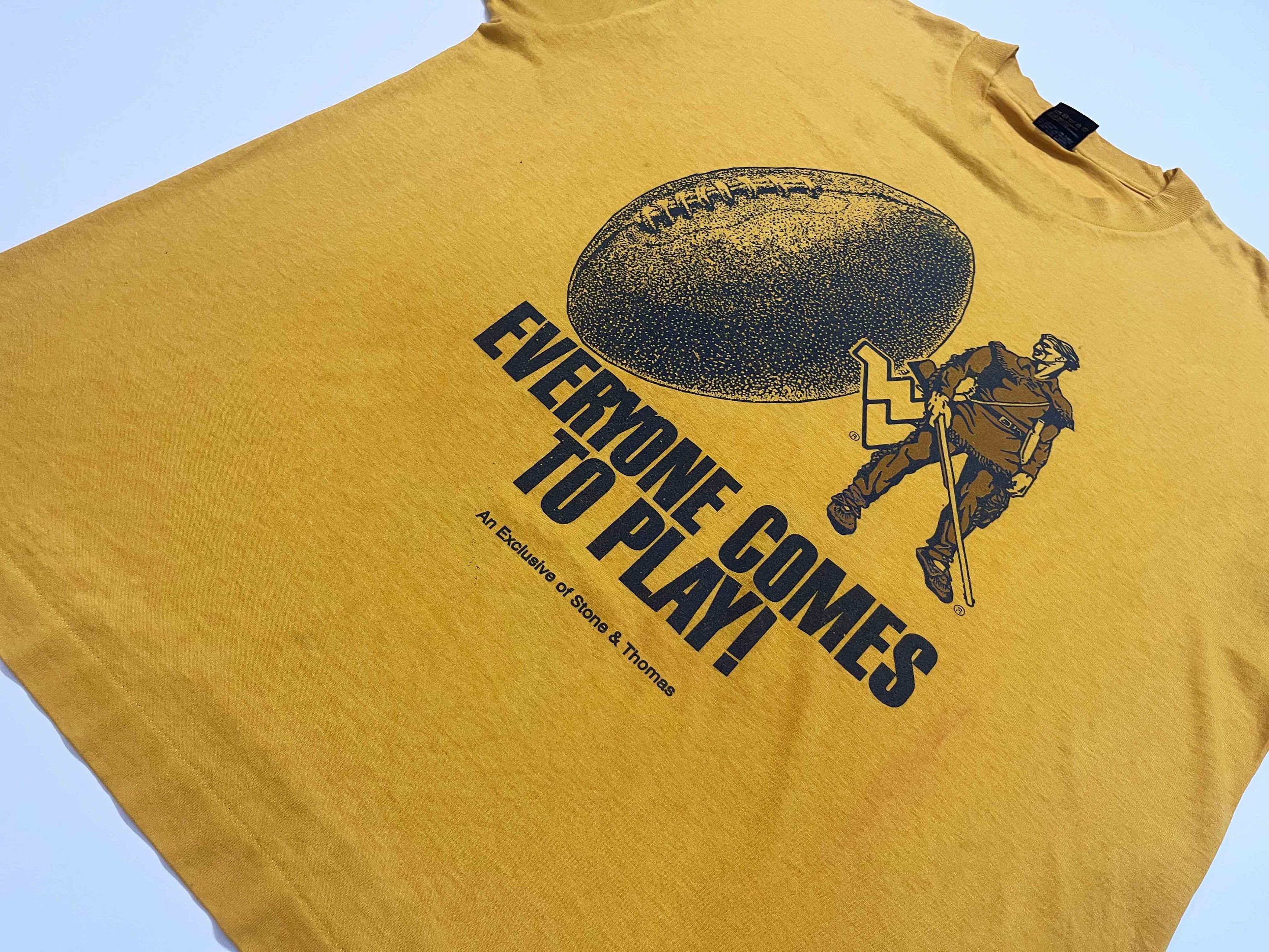 Fruit Of The Loom Vintage West Virginia Mountaineers NCAA Football T-Shirt Size US XL / EU 56 / 4 - 6 Thumbnail