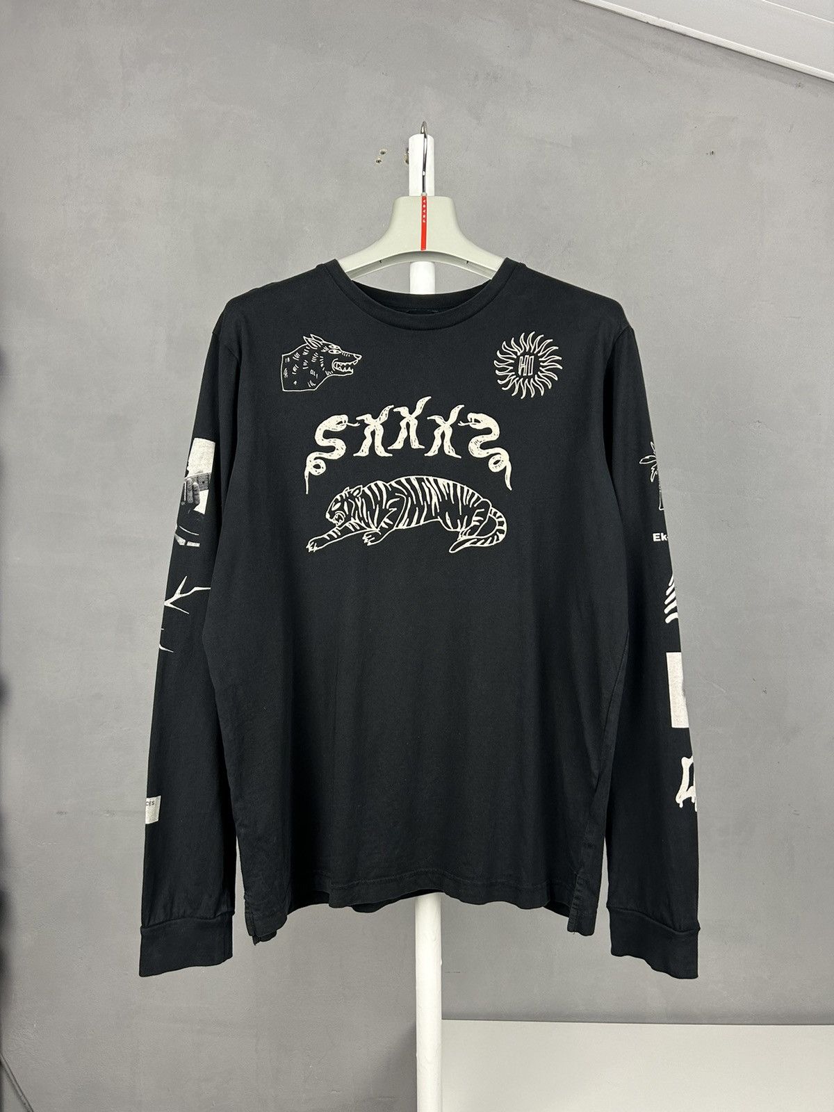 Diesel Diesel Graphic Long Sleeve Black Tiger Print Shirt Size L Size US L / EU 52-54 / 3 - 1 Thumbnail
