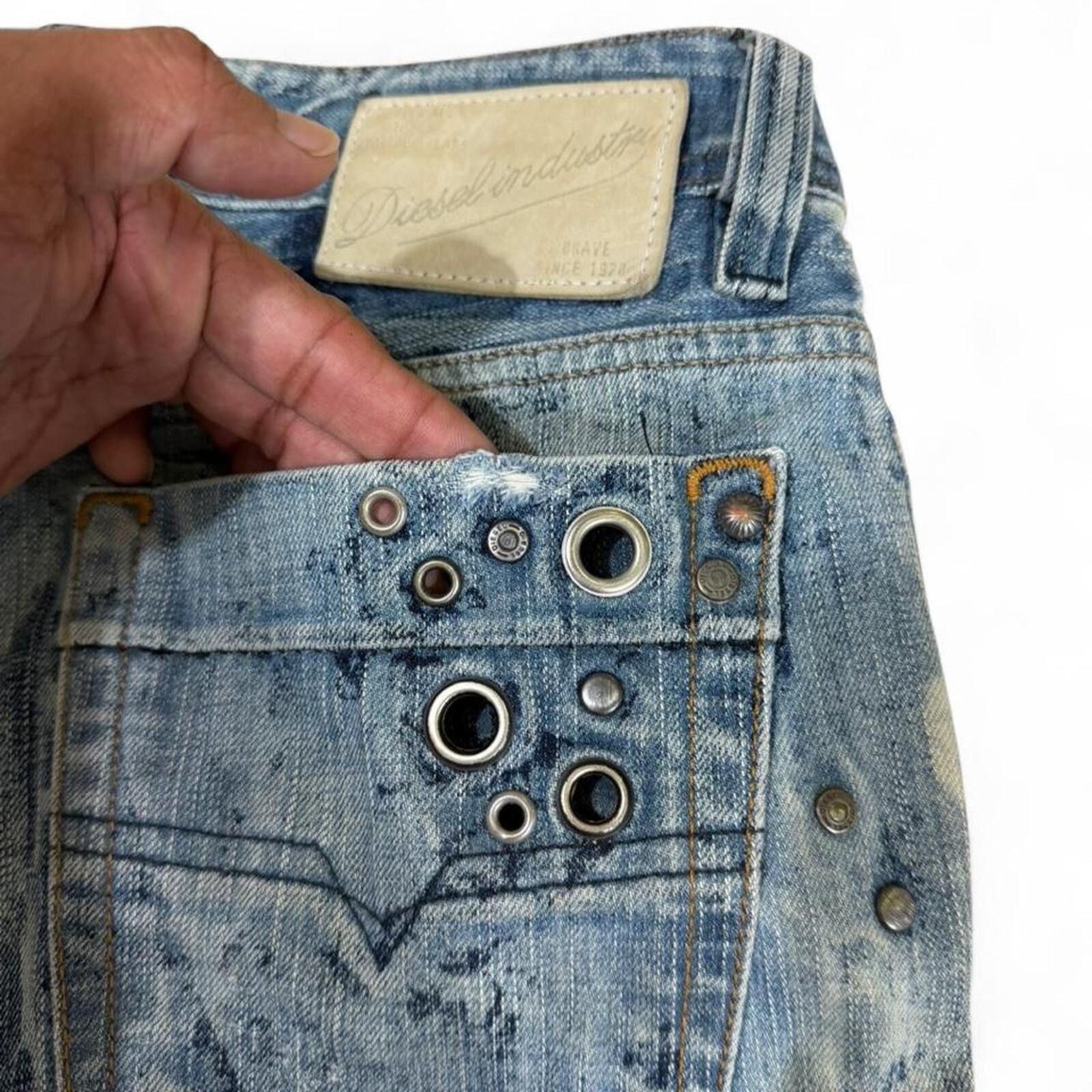 Diesel Diesel Viker vintage style stud detailing denim jeans Size 32" / US 10 / IT 46 - 3 Thumbnail