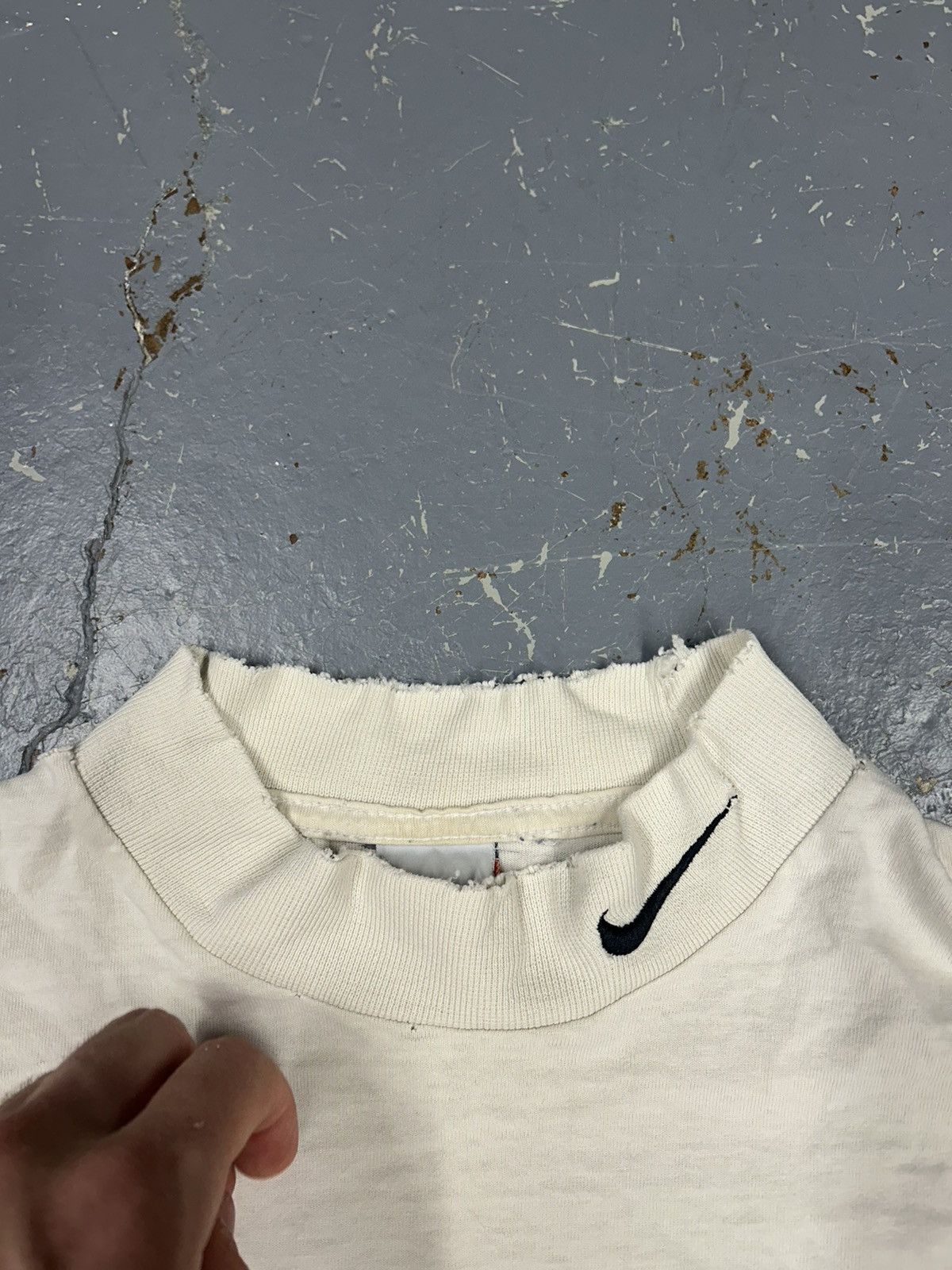 Nike × Vintage Crazy Vintage 90s Essential White Nike Mockneck Longsleeve T Size US L / EU 52-54 / 3 - 2 Thumbnail