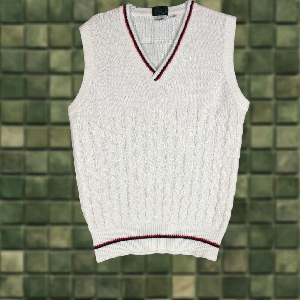 Izod VINTAGE Izod Sweater Vest Mens M V-Neck Cable-Knit White Solid Preppy Size US M / EU 48-50 / 2 - 1 Thumbnail