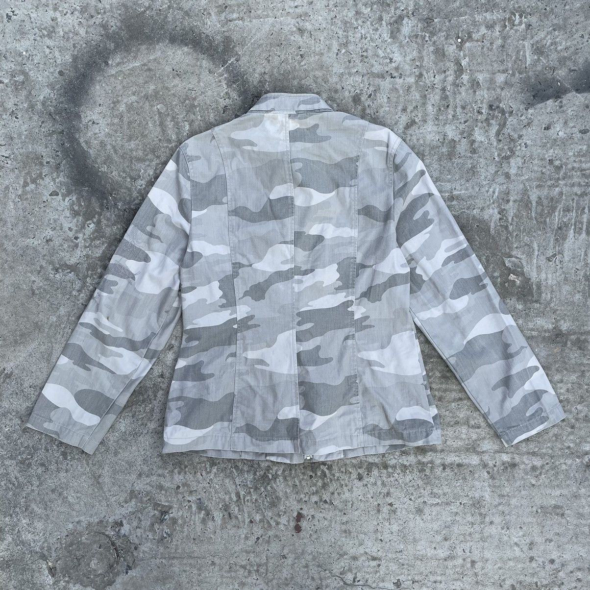 Japanese Brand Vintage Camo Japanese Style Light Jacket Y2K Style USA Size S / US 4 / IT 40 - 2 Thumbnail