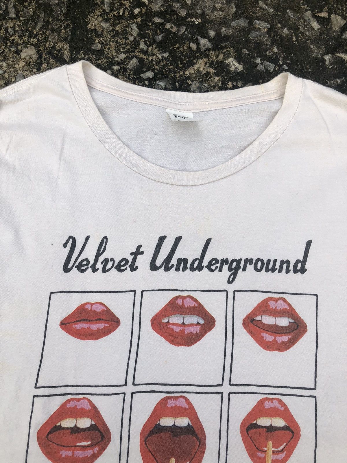 Band Tees Vintage Velvet Underground Featuring Nico Andy Warhol Tee Size US L / EU 52-54 / 3 - 6 Thumbnail