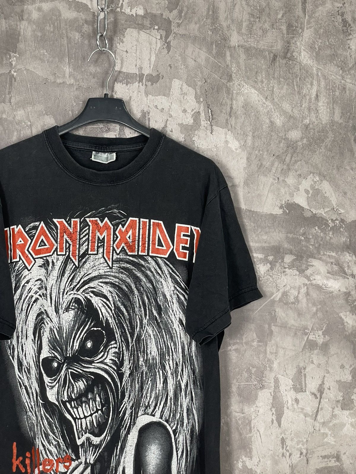 Band Tees Iron Maiden VTG 00s Killer Distressed Vintage tshirt Size US M / EU 48-50 / 2 - 4 Thumbnail