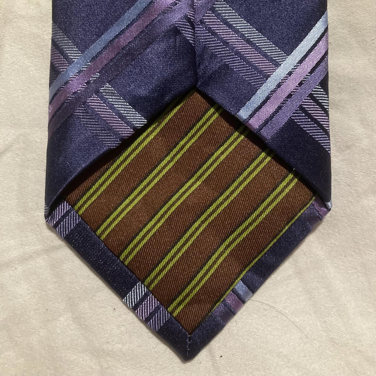 Bcbgmaxazria NWOT BCBG Attitude Purple Stripes 100% Silk Tie Size ONE SIZE - 5 Thumbnail
