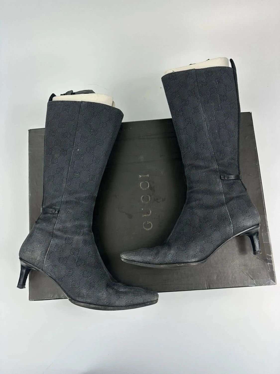Gucci Gucci Black Monogram Boots Heels talon bout pointu Size US 6.5 / IT 36.5 - 7 Thumbnail