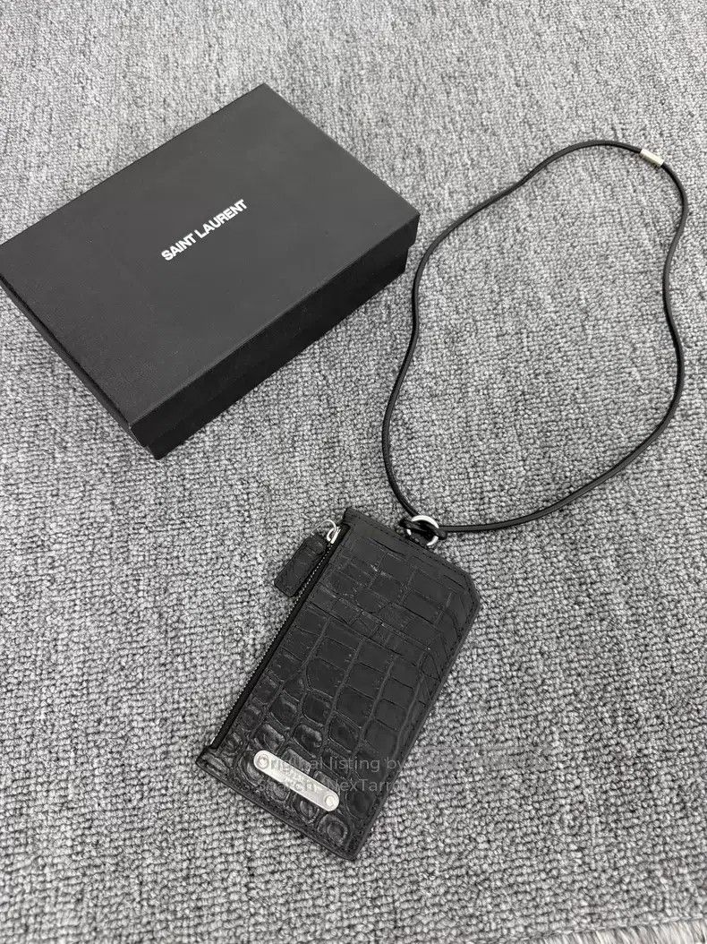 Other Saint Laurent Paris Black Crocodile Patterned Leather Stra Size ONE SIZE - 1 Thumbnail