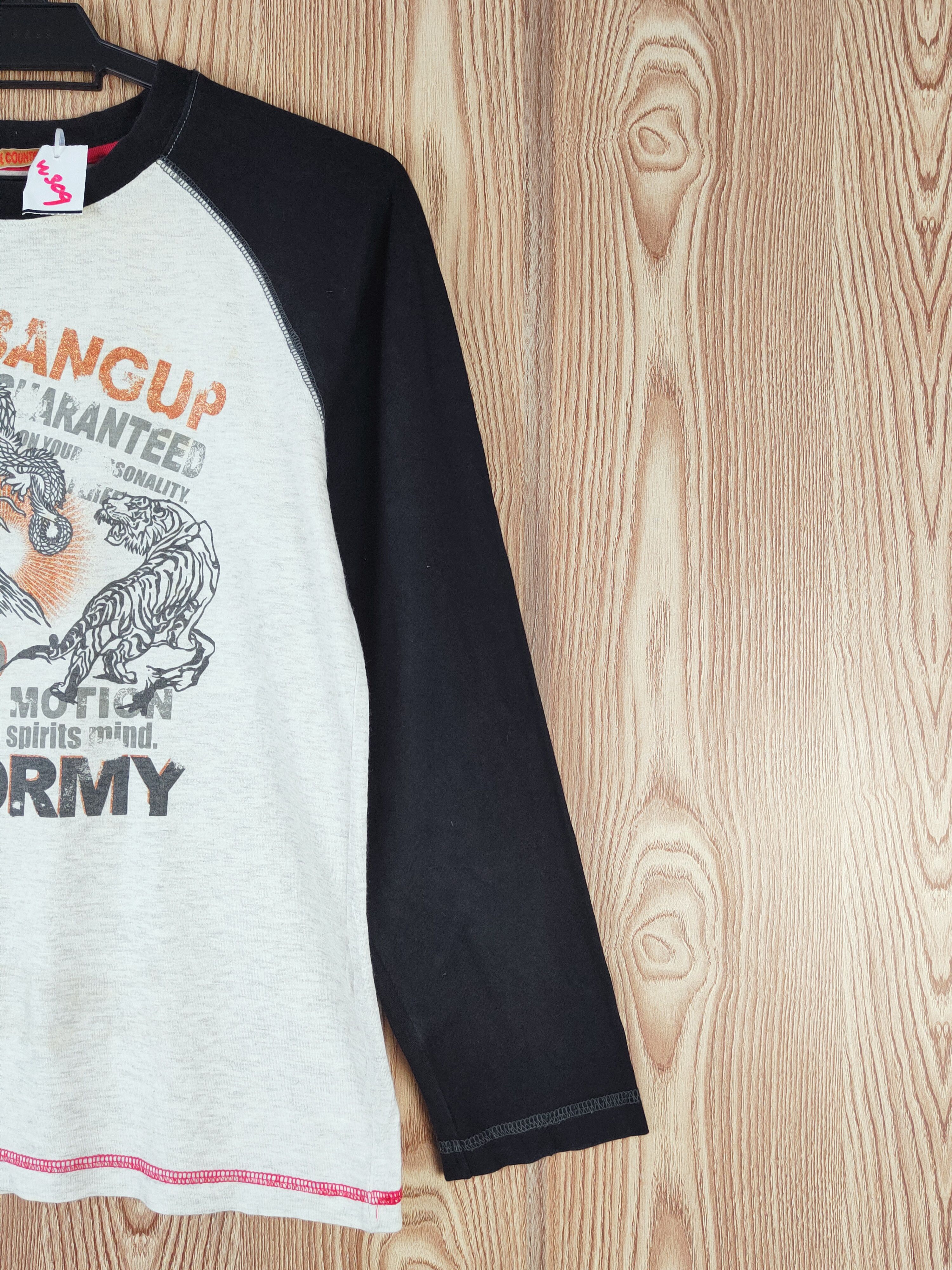Japanese Brand Blue Country dragon vs tiger Cream Black Long Sleeve #W409 Size US S / EU 44-46 / 1 - 6 Thumbnail