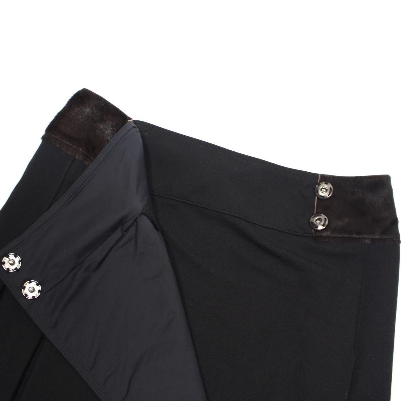 Prada PRADA PLEATED SKIRT WITH FUR TRIM Size 28" / US 6 / IT 42 - 3 Thumbnail