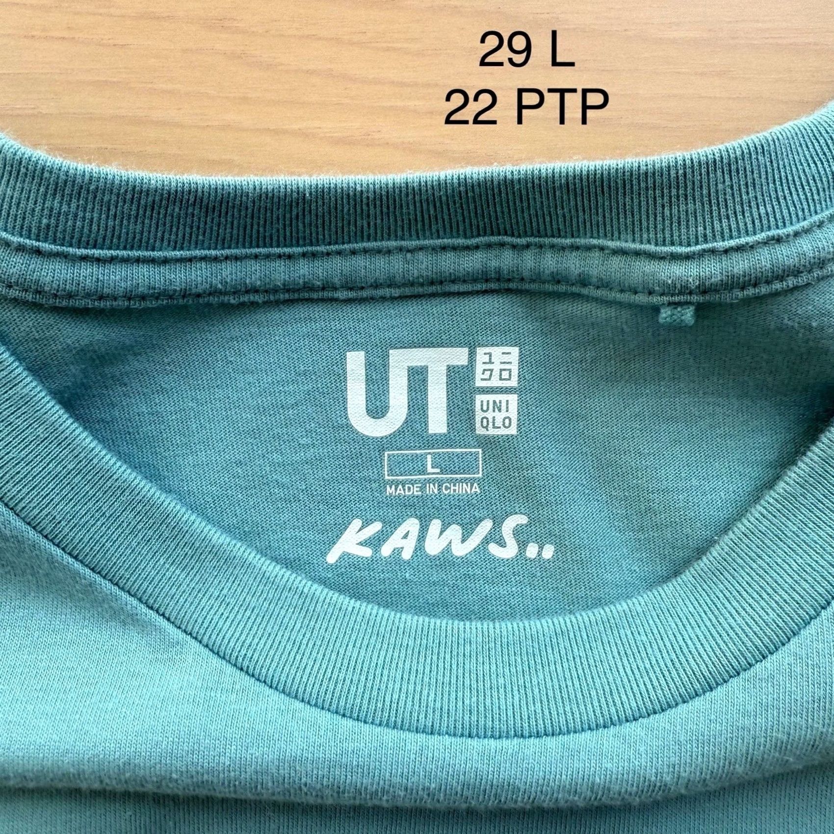 Uniqlo Kaws Uniqlo Shirt L Teal Blue Crew Neck Short Sleeve Logo Graphic Cotton Men T-Shirt Vintage No Size US L / EU 52-54 / 3 - 5 Thumbnail