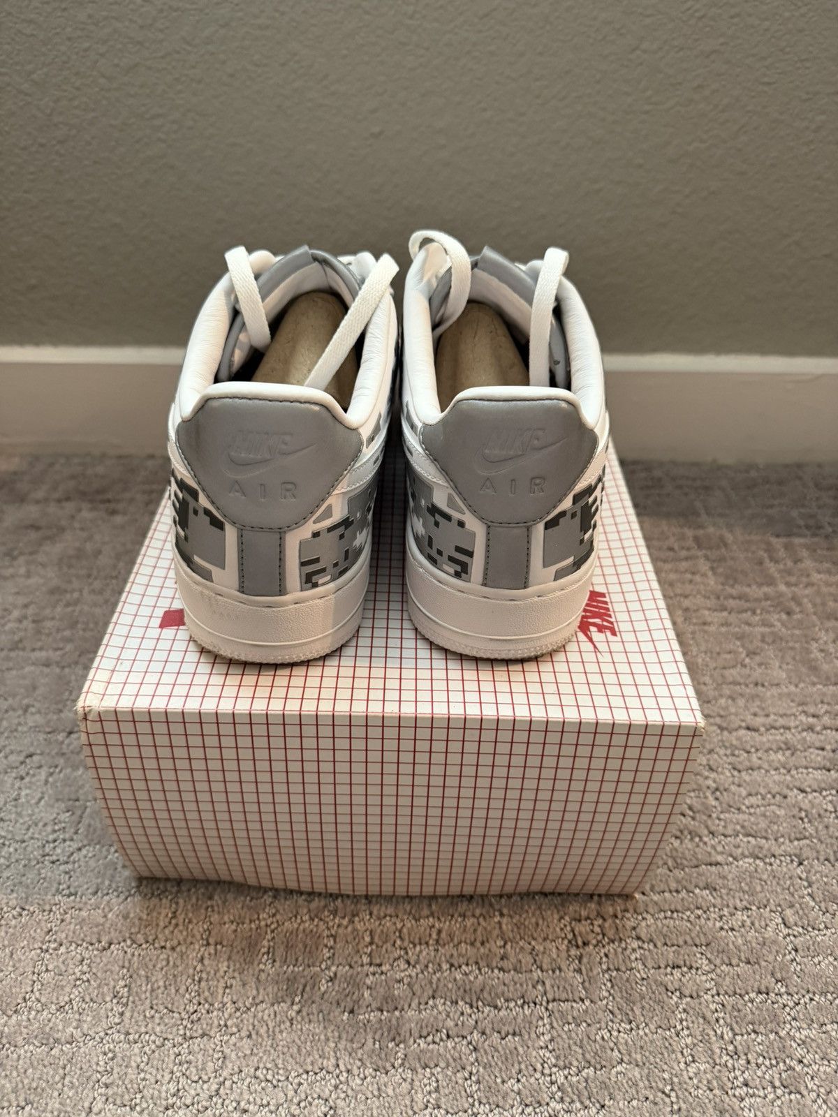 Nike 2008 Nike AF1 Low Digi Camo Size US 9.5 / EU 42-43 - 4 Thumbnail