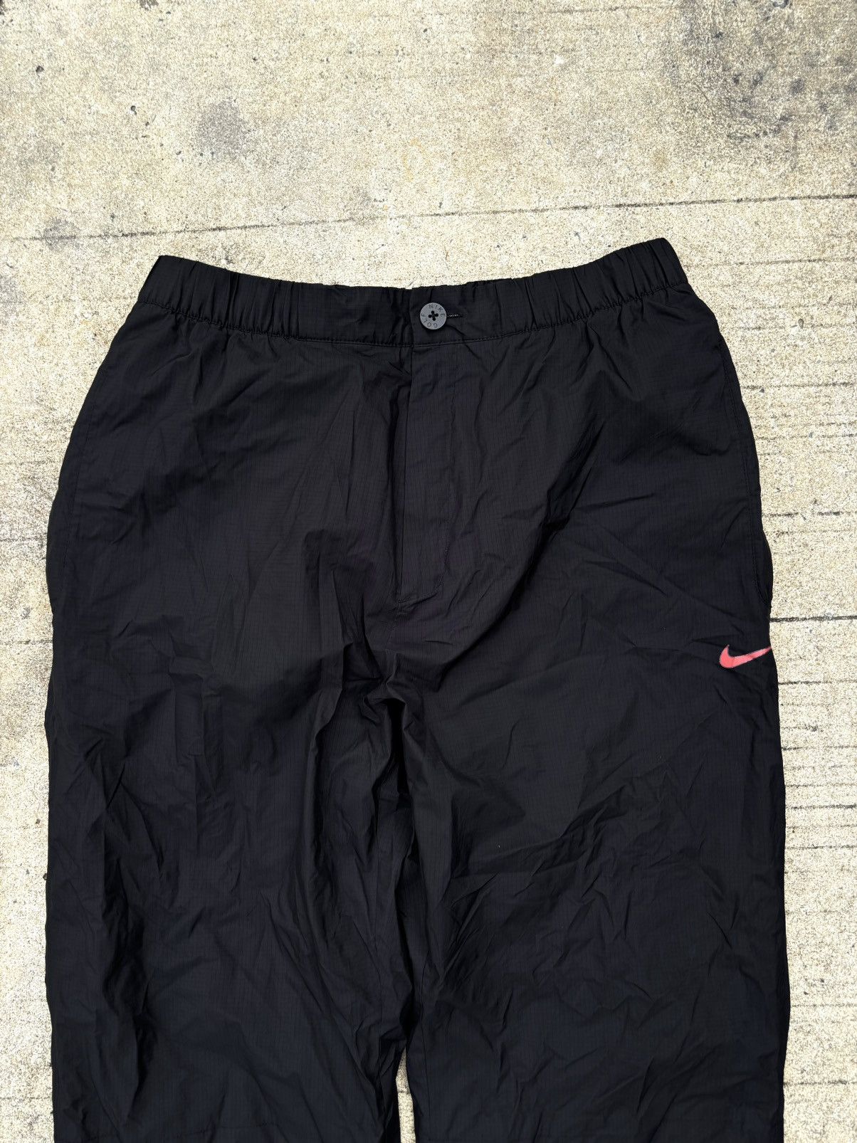 Nike Vintage Nike Golf Track Pants Nylon 30-33 Size US 30 / EU 46 - 2 Thumbnail