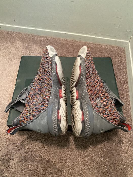 Lebron hot sale xvi multicolor