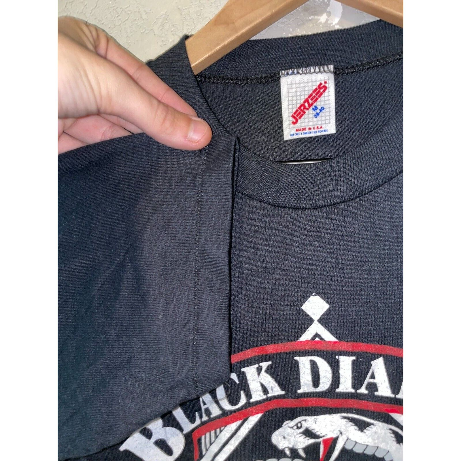 Jerzees Vintage Beer Shirt Black Diamond Jackson Hole Tee 80s VTG M Size US M / EU 48-50 / 2 - 8 Thumbnail